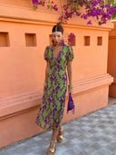 Chic Midi Dress with Stylish Design