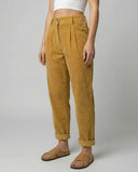 Chic Women's Corduroy Pants for Everyday Style