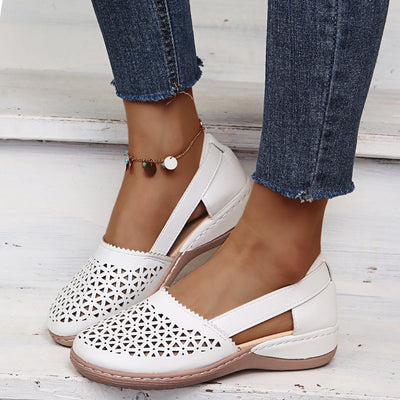 Retro Flat Sandals for Effortless Style
