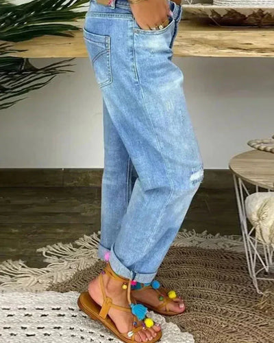 Stylish Women's Jeans for Everyday Wear