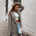 Chic Women's Blazer for Any Occasion