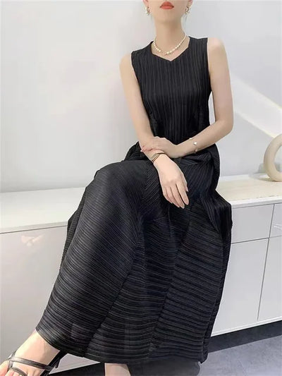 Miyake Bubble Summer Dress - Chic and Stylish