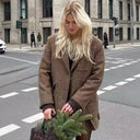 Chic Check Blazer for Women with Stylish Pockets