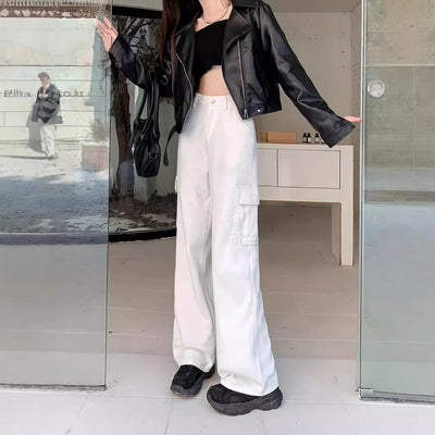 Stylish Wide-Leg Cargo Pants with Functional Pockets
