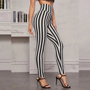 Graphic Stripe High-Waisted Women's Leggings for a Flattering Fit
