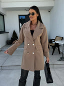 Chic Oversized Blazer with Double-Breasted Design and Handy Pockets