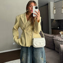 Chic Women's Blazer for Every Occasion