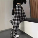 Trendy Women's Checkered Carrot Trousers