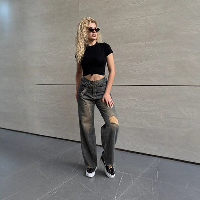 Trendy Women's Baggy Ripped Jeans with Belt