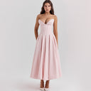 Elegant Evening Dress with Fitted Bodice and Full Skirt