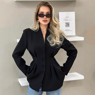 Chic Women's Blazer with Tailored Details