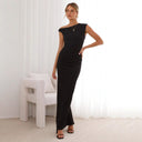 Chic Women's Evening Dress in Classic Design