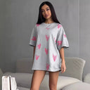 Chic Women's Heart Design T-Shirt