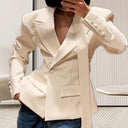 Chic Women's Blazer Jacket in Contemporary Design