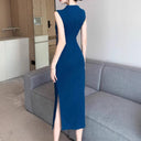 Chic Midi Dress with Figure-Flattering Gatherings