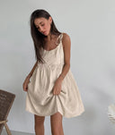 Chic Women's Summer Dress in Airy Fabric