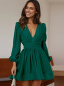 Chic Mini Dress with V-Neck and Puff Sleeves