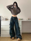 Stylish Women's Cargo Jeans with Functional Side Pockets