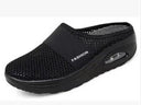 Chic Women's Clogs with Cozy Insole