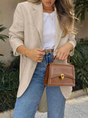 Chic Women's Blazer with Stylish Cut and Handy Pockets