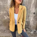 Chic Women's Blazer in Fine Textured Fabric