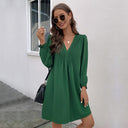 Chic Women's V-Neck Dress with Puff Sleeves and Flowy Hem