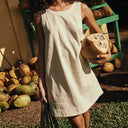 Chic Summer Dress with Striking Back Cutout
