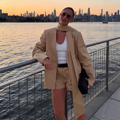 Chic Women's Bow-Detail Suit Jacket