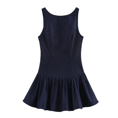 Chic Women's Bodycon Dress with Flowing Skirt