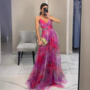 Chic Floral Evening Dress with Flattering Design