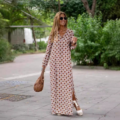 Chic Maxi Dress with Trendy Patterns