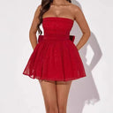 Glamorous Cocktail Dress with Shimmering Accents