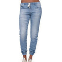 Women’s Stretchy Jogging Jeans with Elastic Waist and Handy Pockets