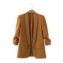 Chic Women's Blazer with Rolled Sleeves and Utility Pockets