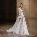 Lace-Embellished V-Neck Women's Wedding Dress
