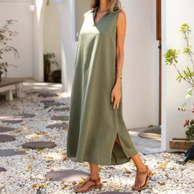 Chic Women's Summer Dress with Classic Collar & Side Slits