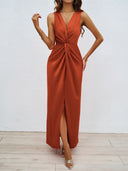 Chic Maxi Dress with Deep V-Neck and Flowing Hem