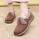 Chic Women's Slippers with Plush Interior and Stylish Strap