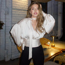 Chic Blouse with Statement Sleeves and Refined Style