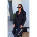Chic Women's Cropped Blazer in Modern Style
