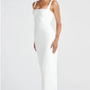 Chic Women's Evening Dress with Square Neckline and Refined Accents