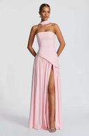 Stylish Maxi Dress with Flattering Bodice and Flowing Skirt