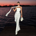 Chic Evening Dress with Stylish Cape