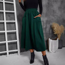 Chic Midi Skirt with Elastic Waist and Pocket Design