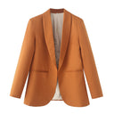 Chic Women's Blazer with Trendy Cut and Stylish Pockets