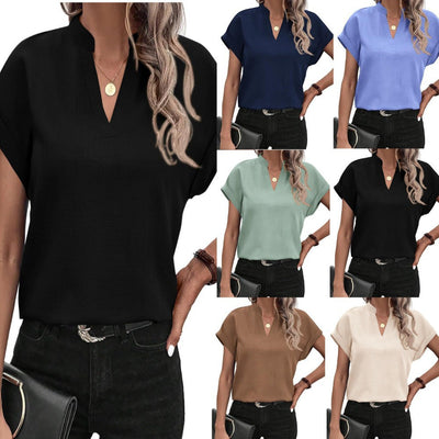 Chic Women's Blouse for Everyday Wear
