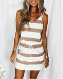 Chic Summer Dress with Pencil Waist and Handy Pockets