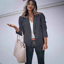 Chic Women's Blazer with Modern Cut