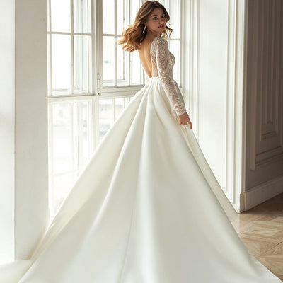 Women's Lace Application Wedding Dress with Flowing Skirt