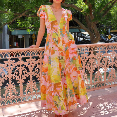 Chic Women's Maxi Dress: Deep V-Neck & Puff Sleeves